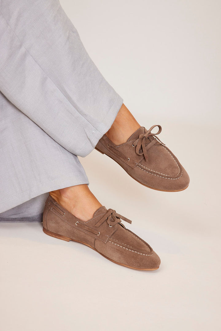 נעלי מוקסין - Mariana-חאקי זמש