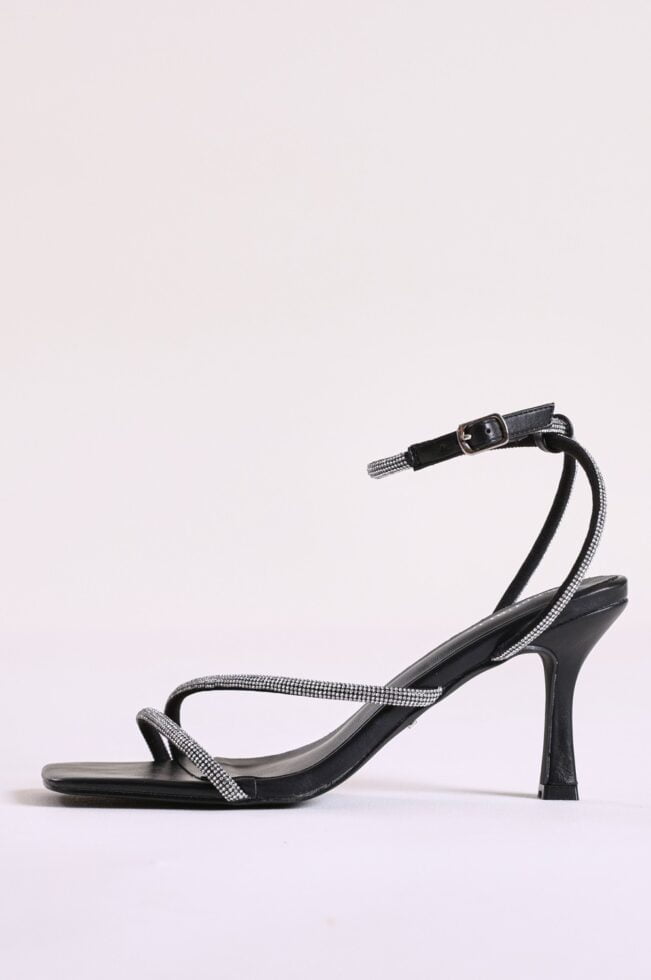 Laura Black Silver (7)