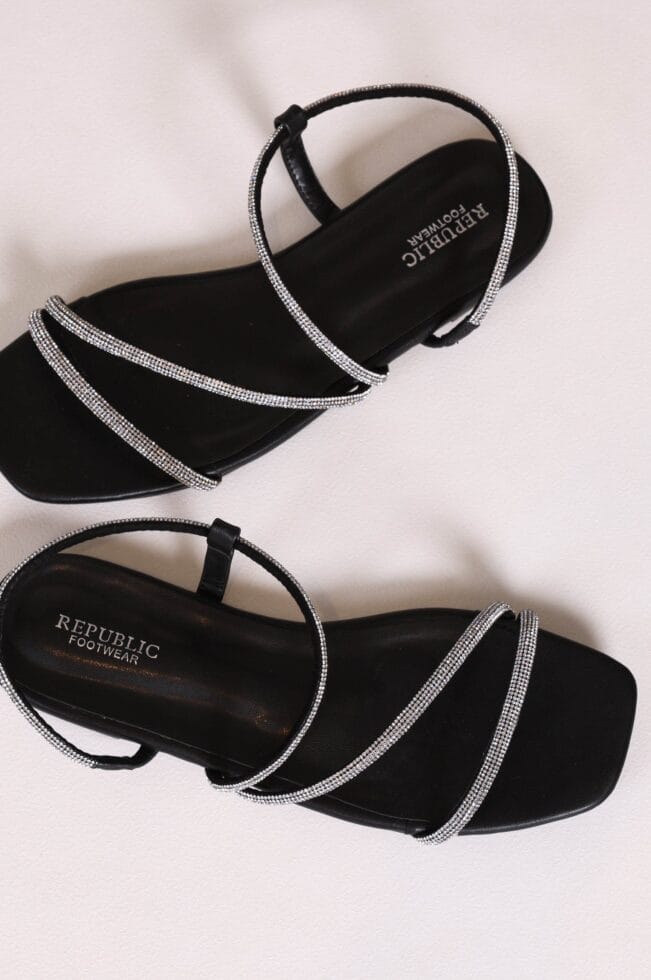 Ember 1 Black Silver (4)