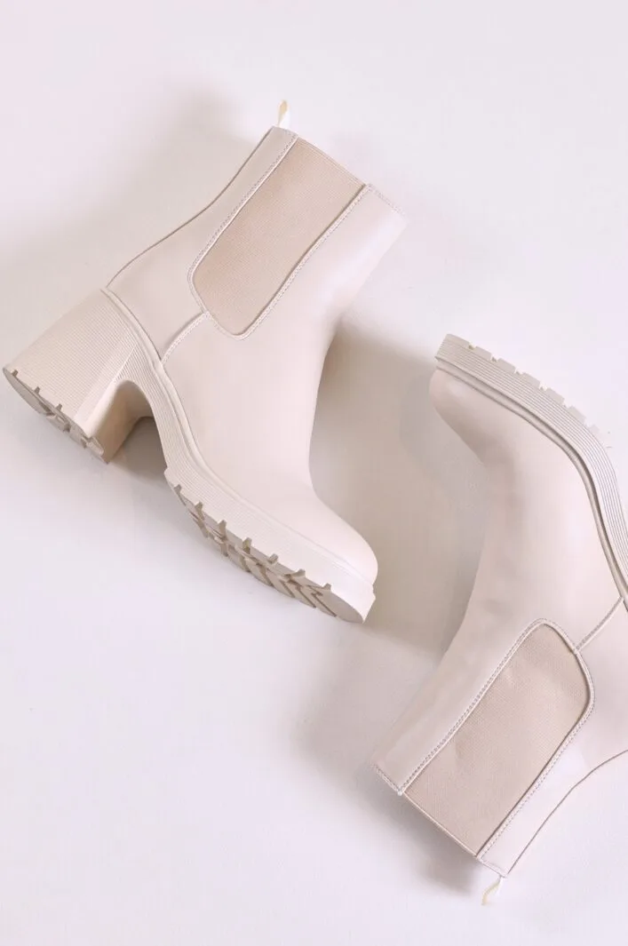 Galia 8 Offwhite (8)