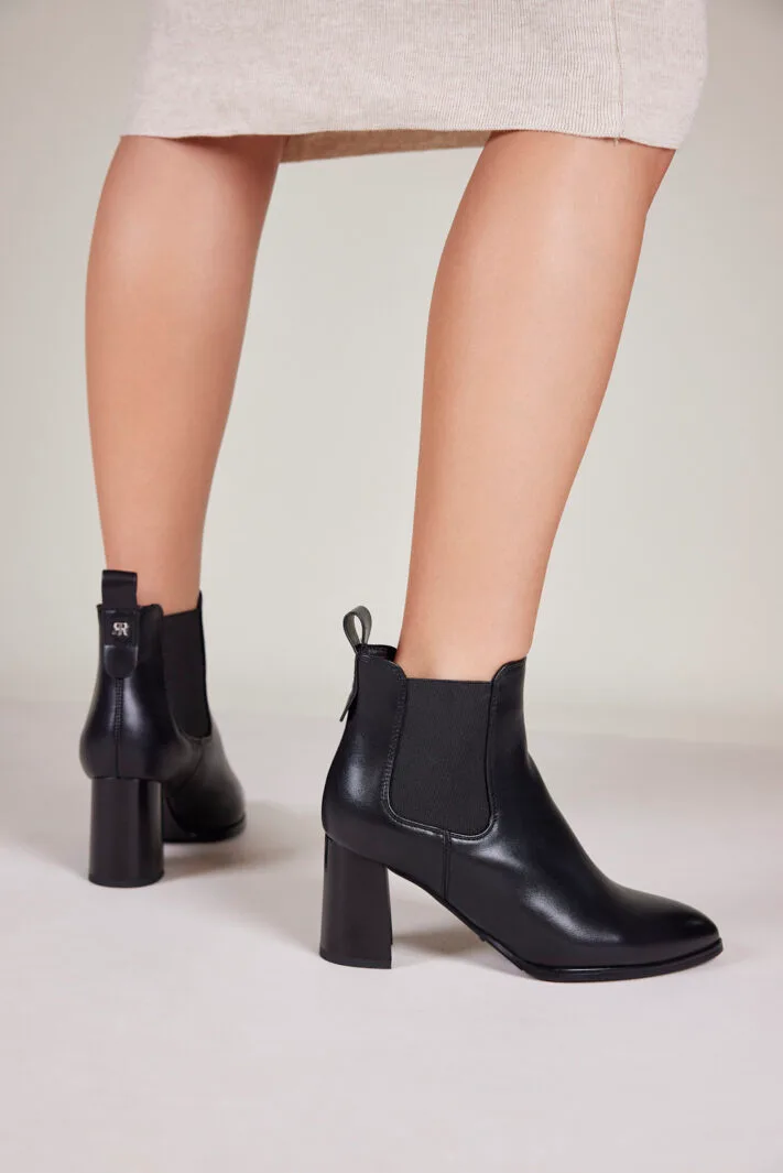 Reyna 829 Black Pu (11)