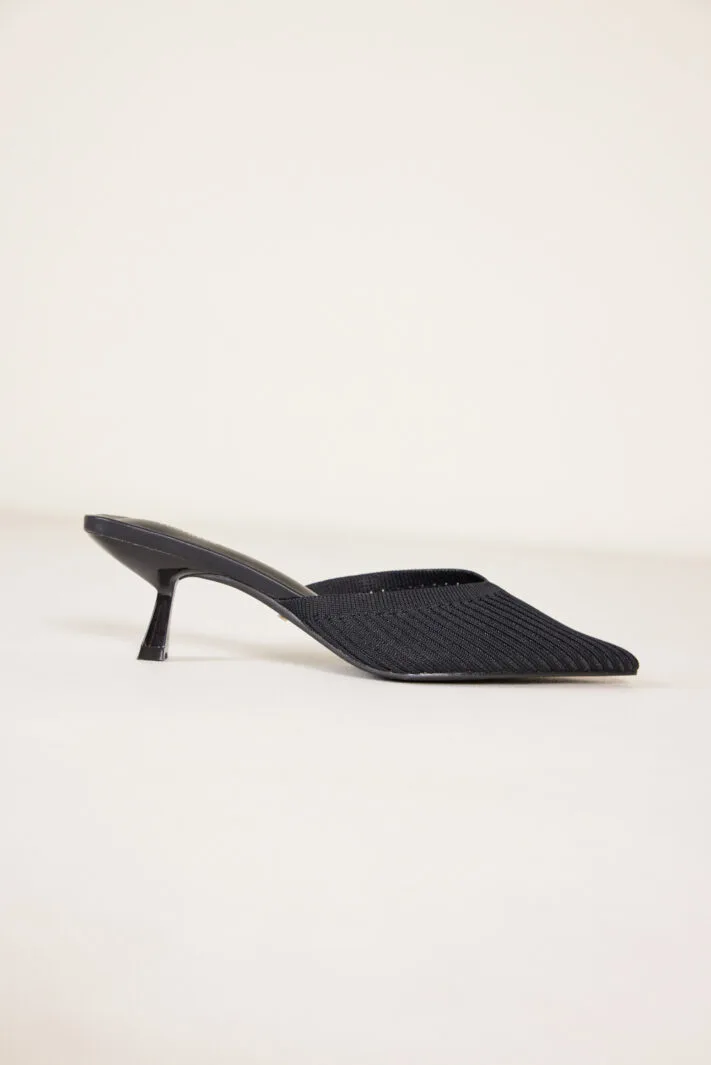 Jenny 7 Black