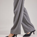 Diane 2 Black Line (4)