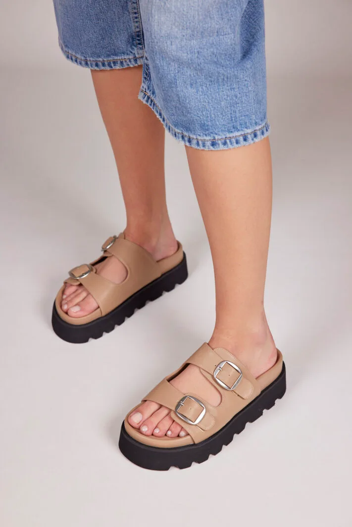 Dayana 1 Dark Nude 1