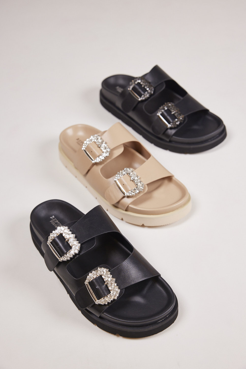 Republic 190224 44435