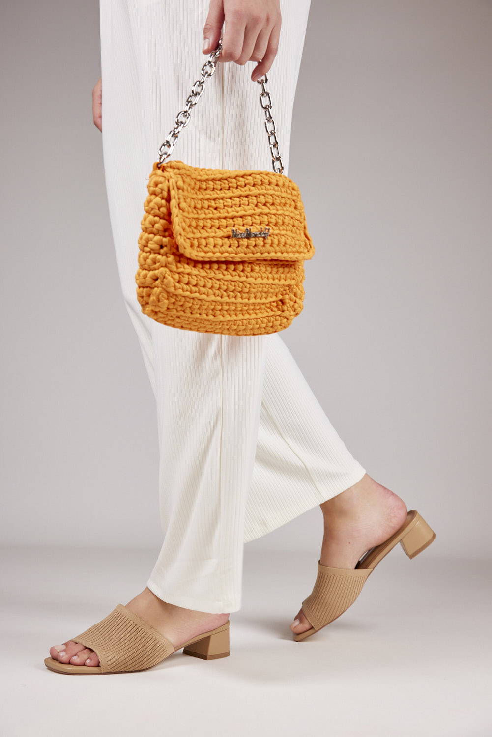 Ruth 1 Khaki Knit (5)
