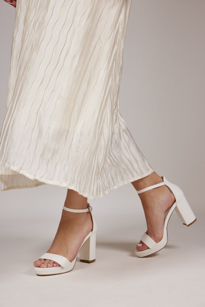 Liron 1 White Pu (5)