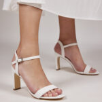 Maya 9 White Pu