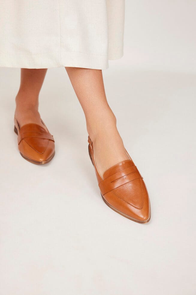 8021 Becky Braun. (7)