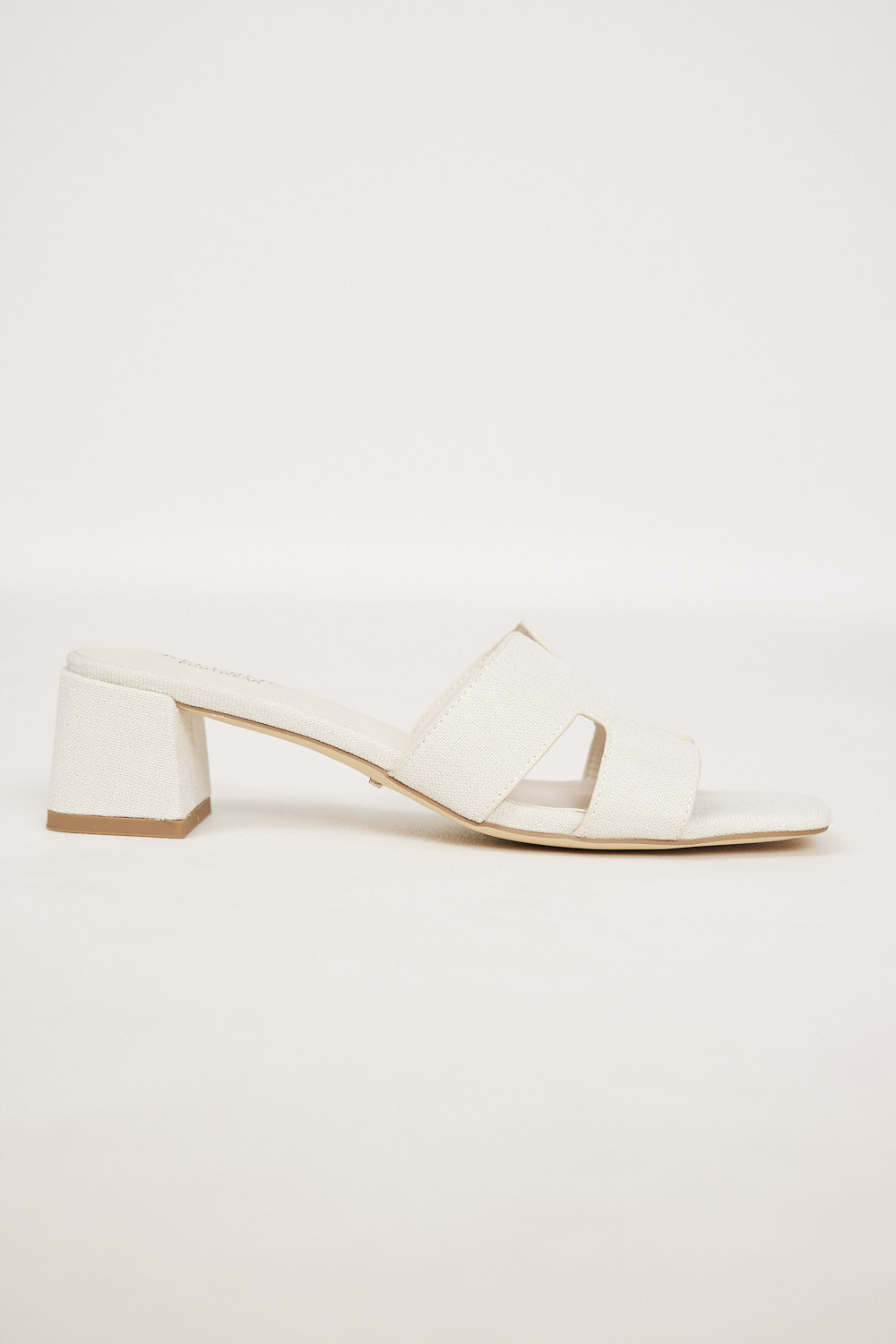 Gaya 2 Beige Fabric (15)