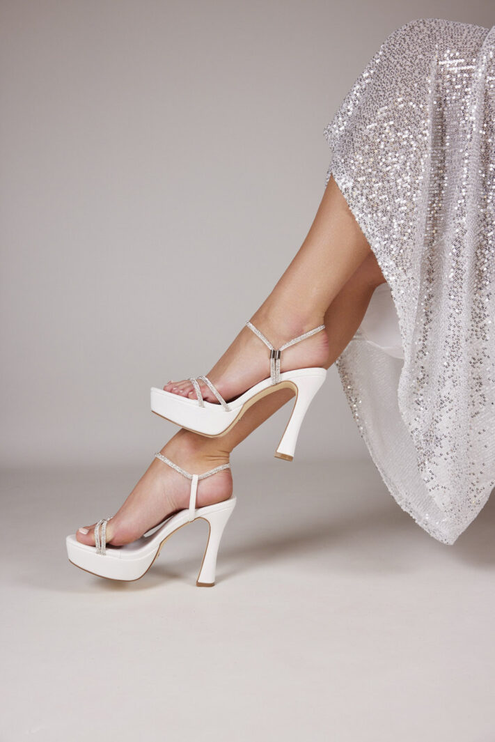 Robin 3 White Pu (3)