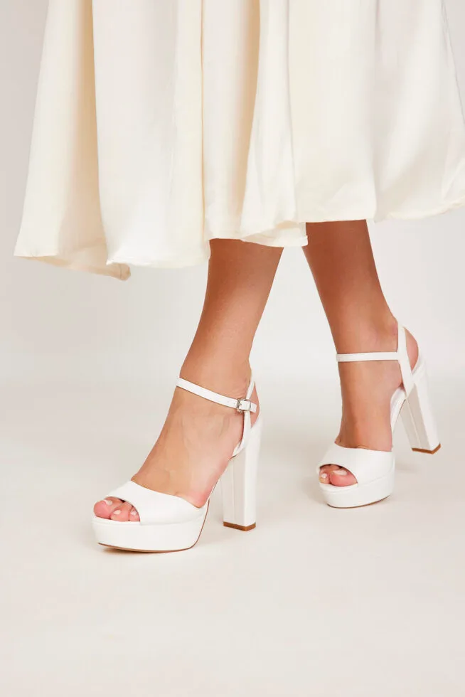 Stacy 4 White Pu (3)