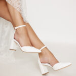 Dorit נעלי עקב לנשים