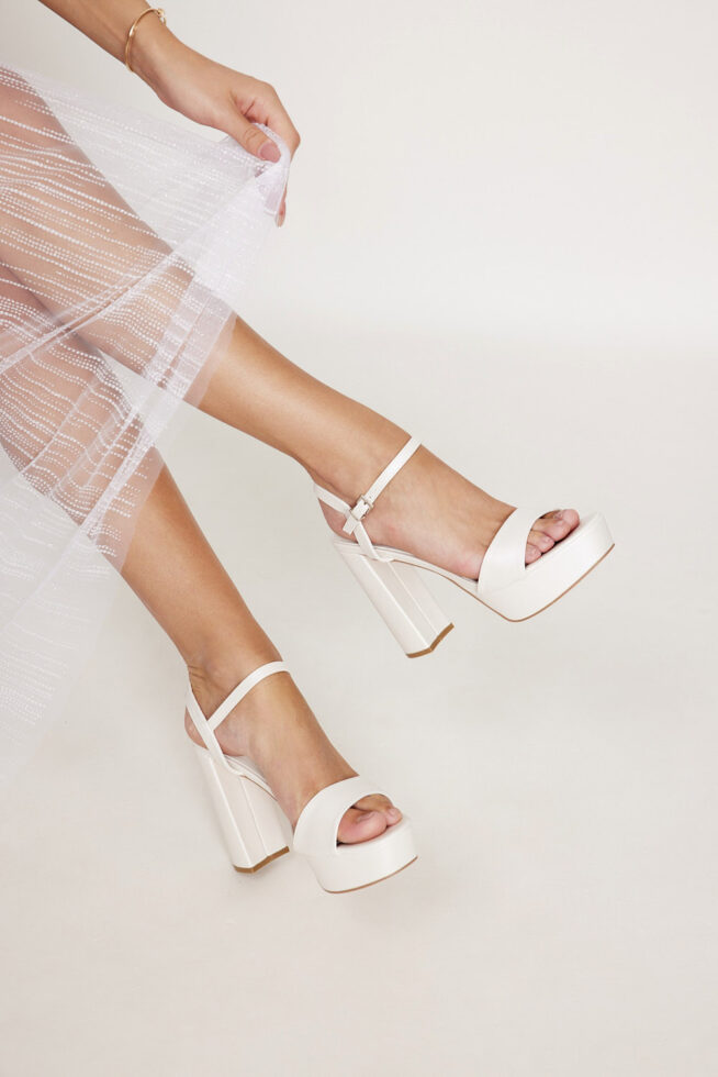 Rene נעלי עקב לנשים