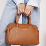 אביב תיק יד