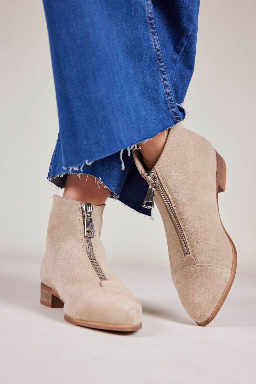 7068 Milky Khaki (4)