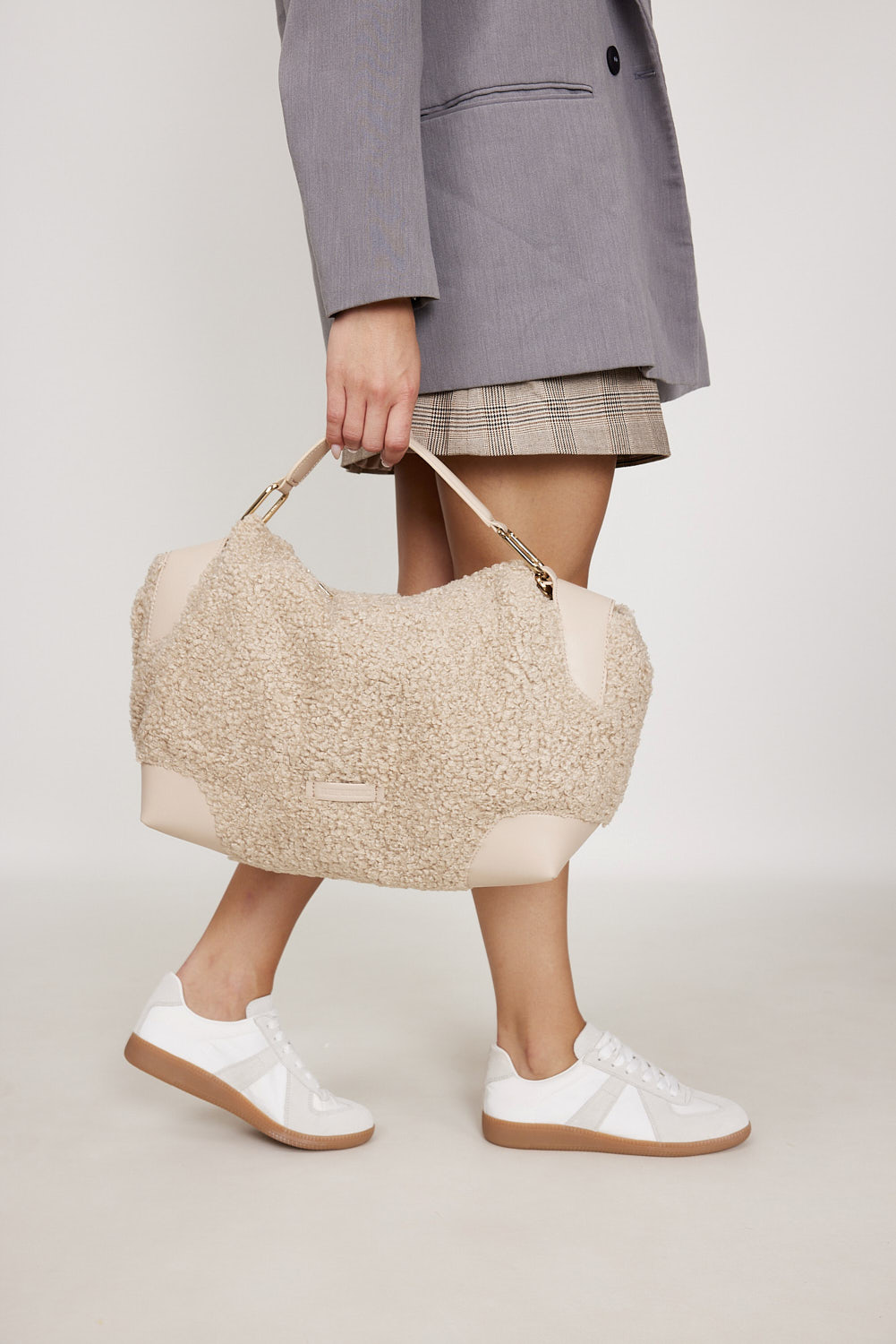 תיק טוליפ בז'