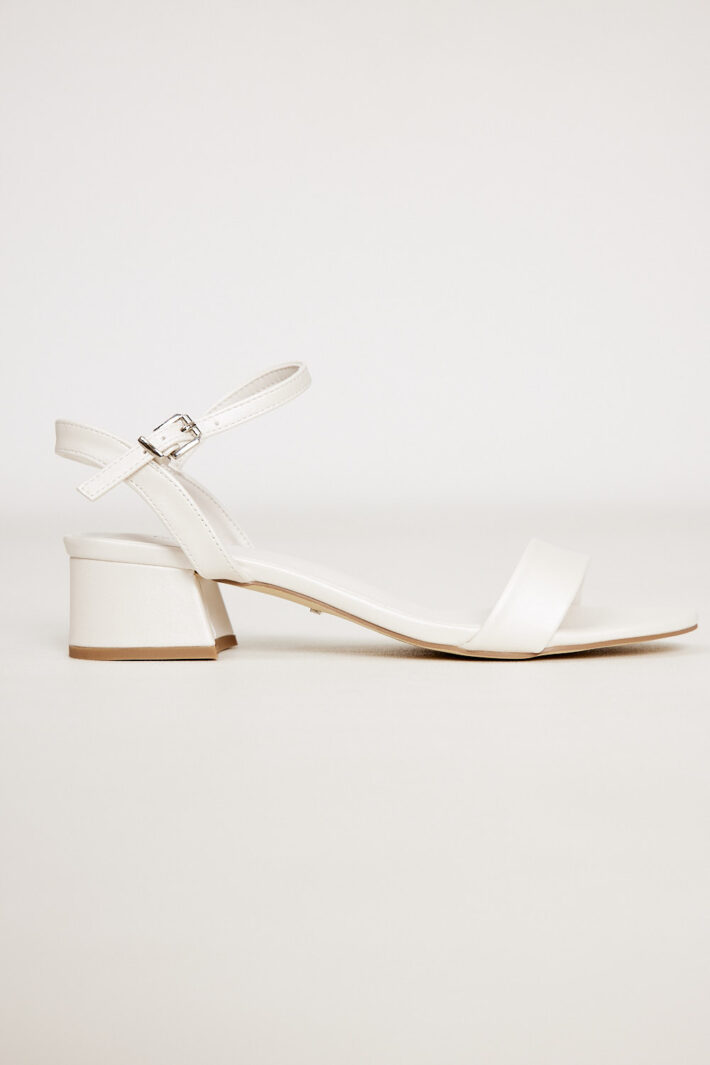 Claire 1 Cream White Pu