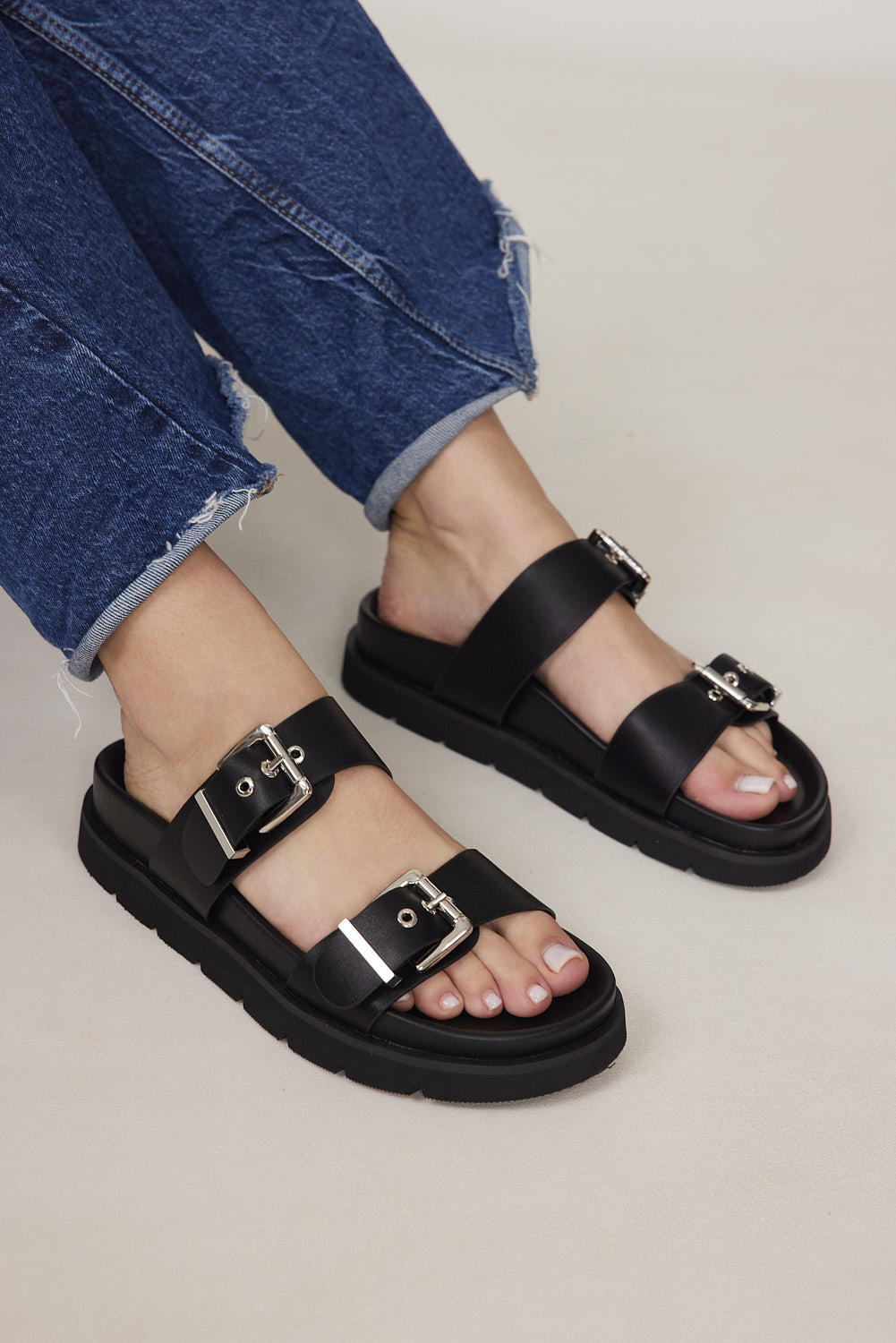 Mirit 2 Black Pu (4)