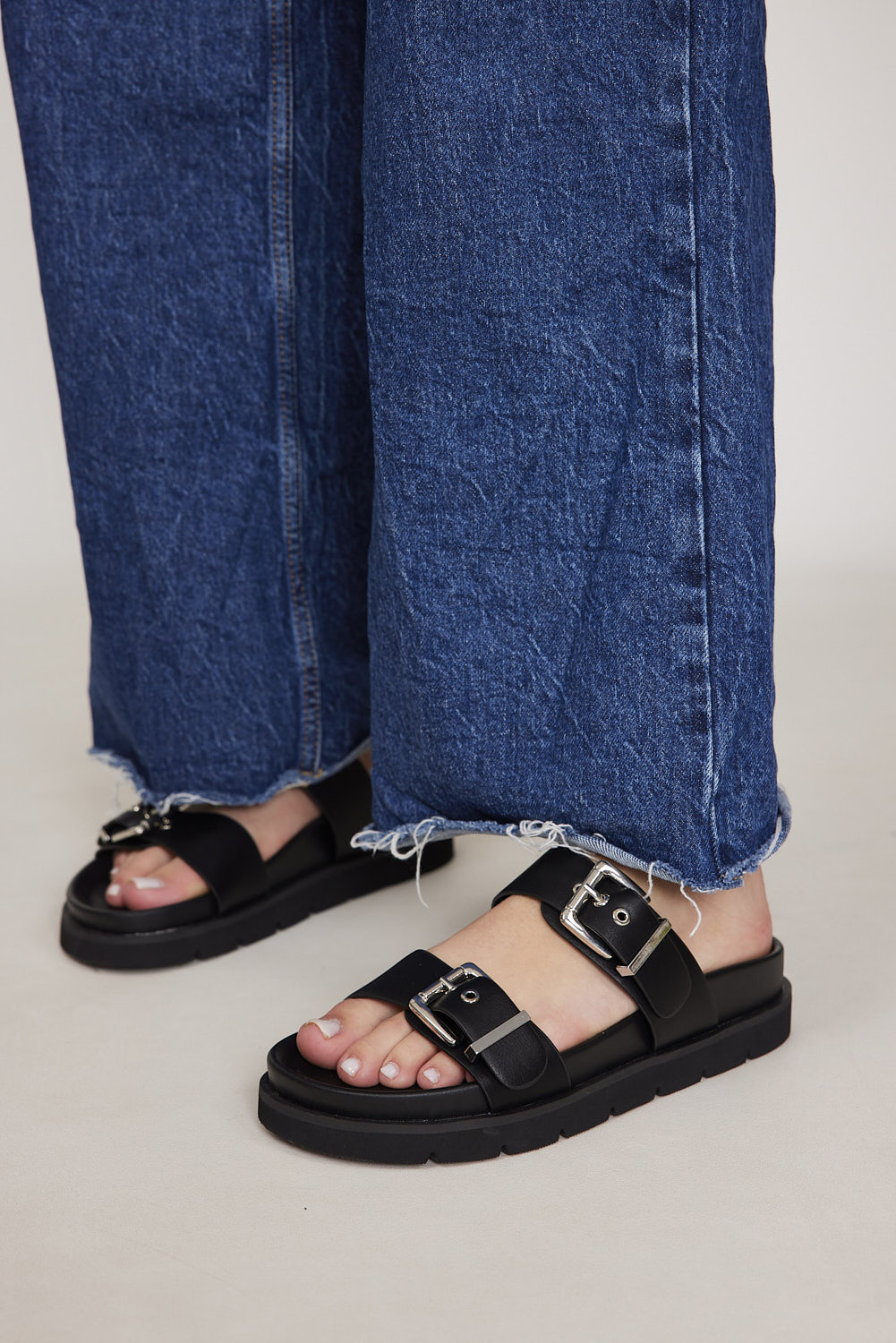 Mirit 2 Black Pu