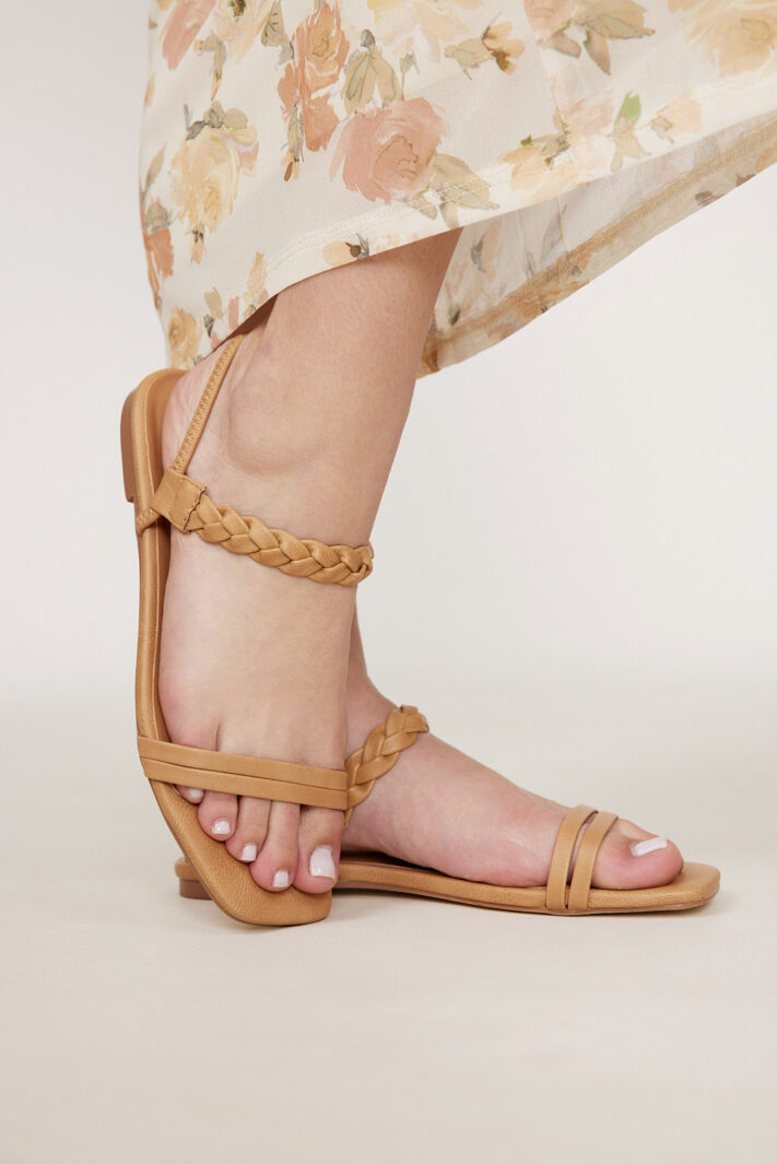 ANgie 31 Lt Camel (2)