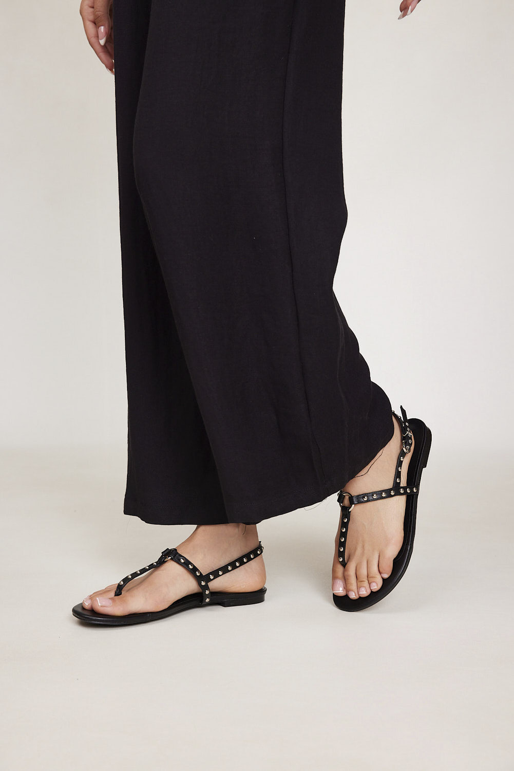 Dolev 1 Black Pu (4)