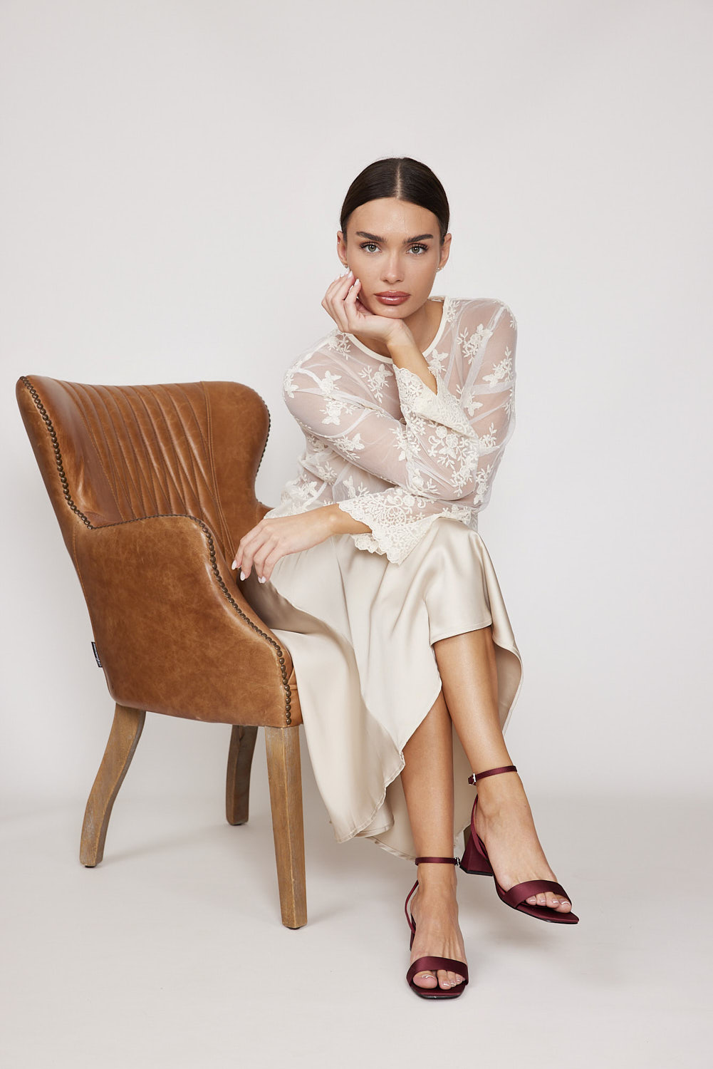 Tessa 31 Burgundy Satin (7)