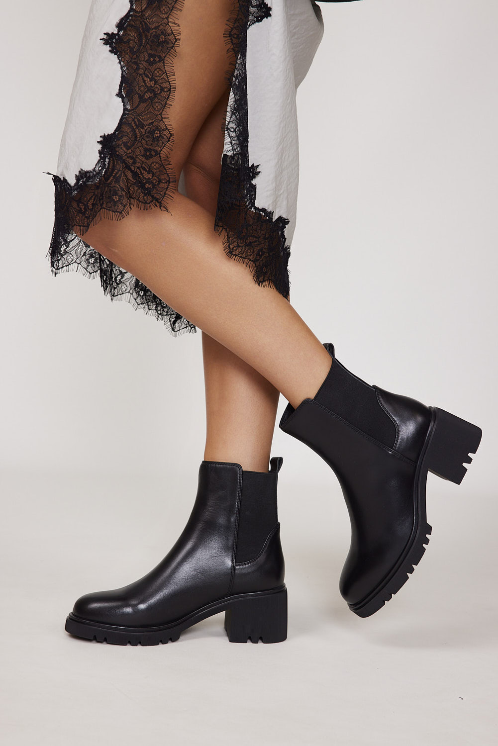 Madrid Black Napa (4)