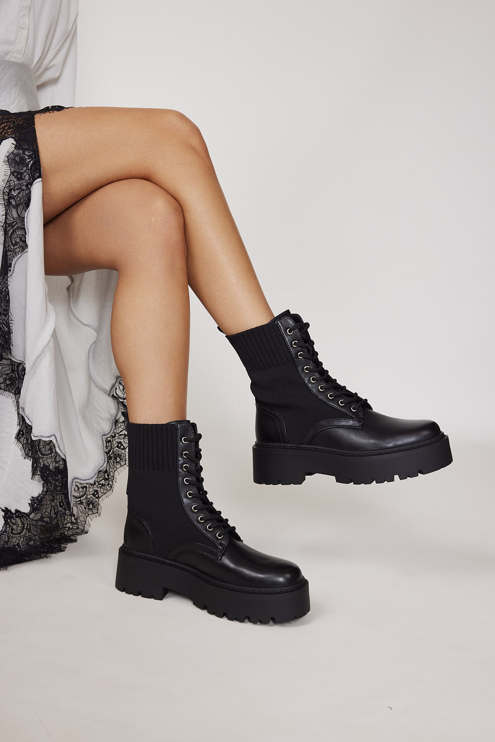 Polly 62 Black Pu (3)