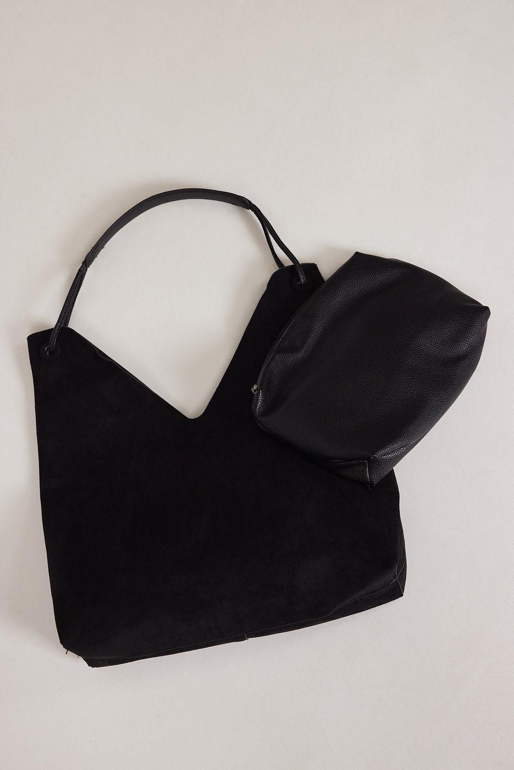 תיק נשיאה אן שחור (4)