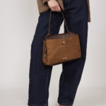 תיק צד ג'יזל חום