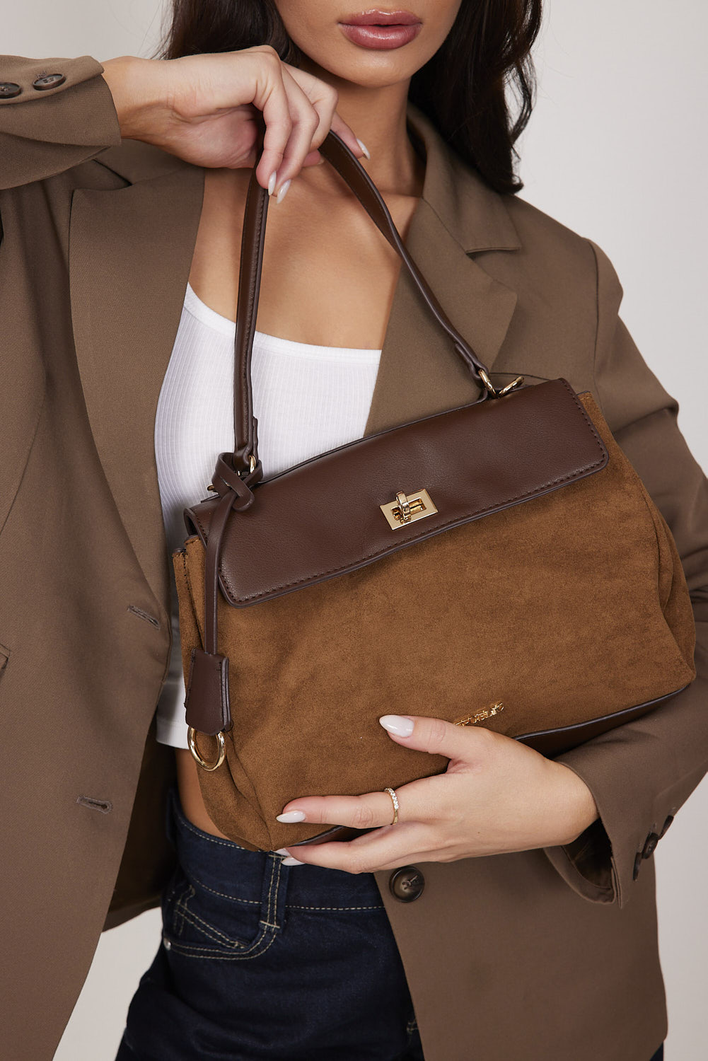 תיק צד ג'יזל חום (5)