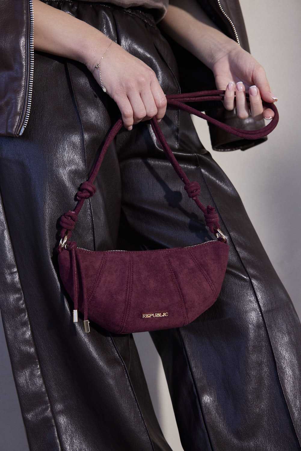 תיק פאוץ' אלכס בורדו (3)