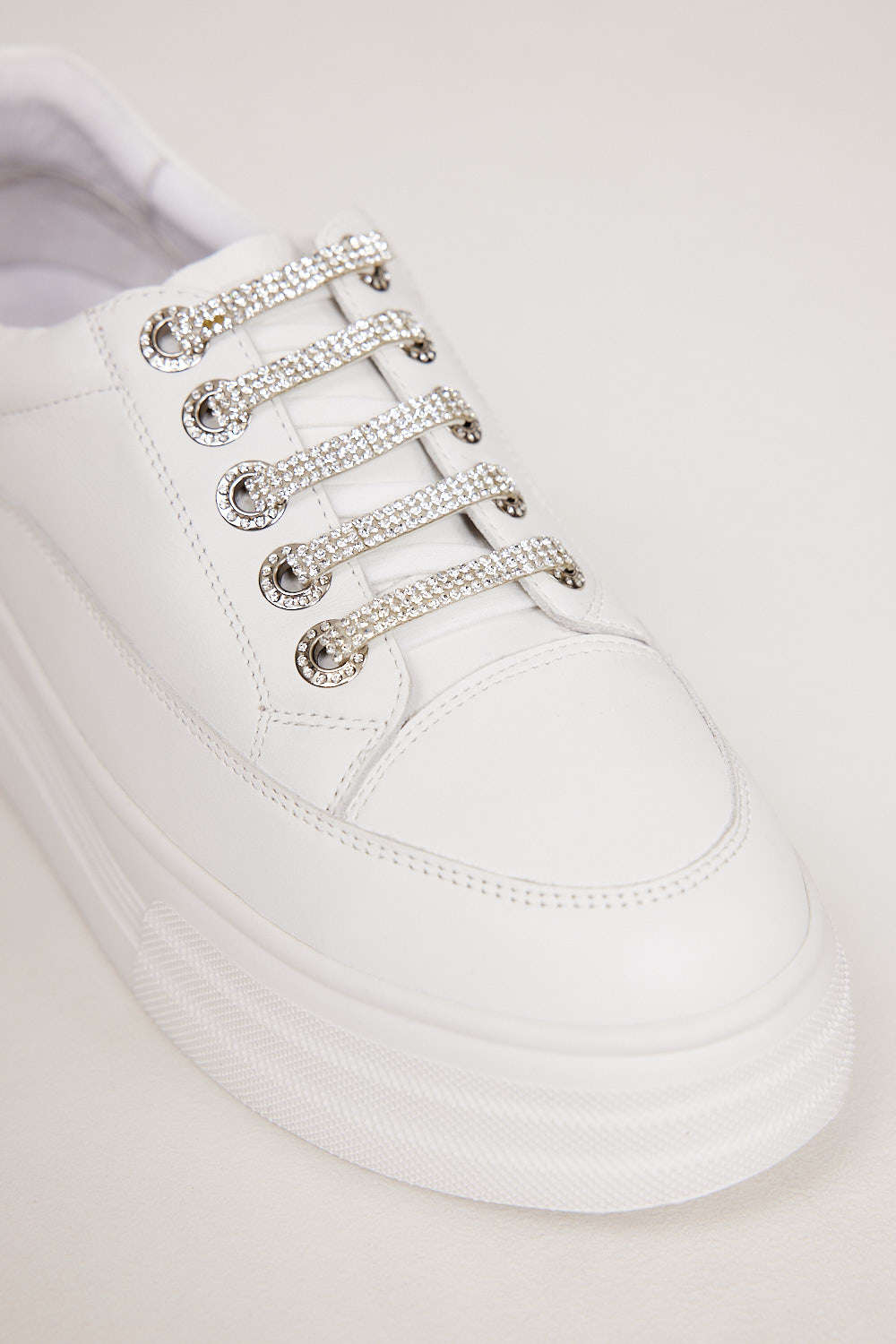 סניקרס Gil White (3)