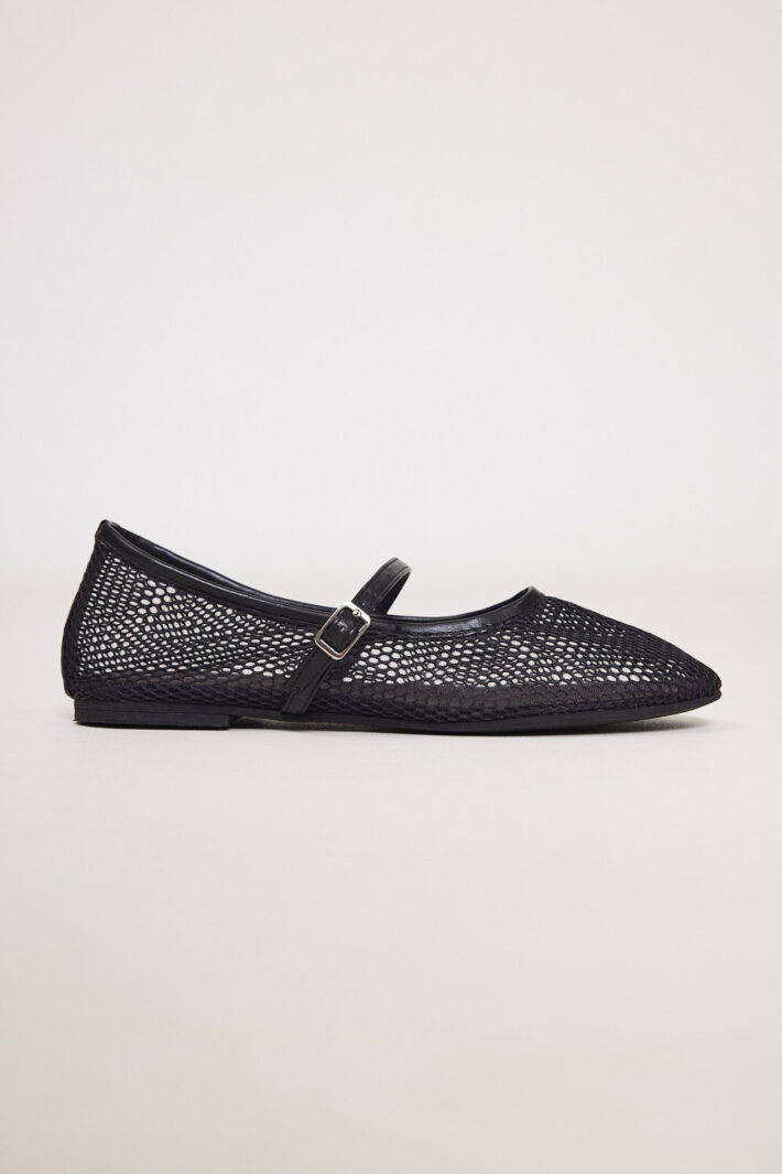 Mishel Black (5)