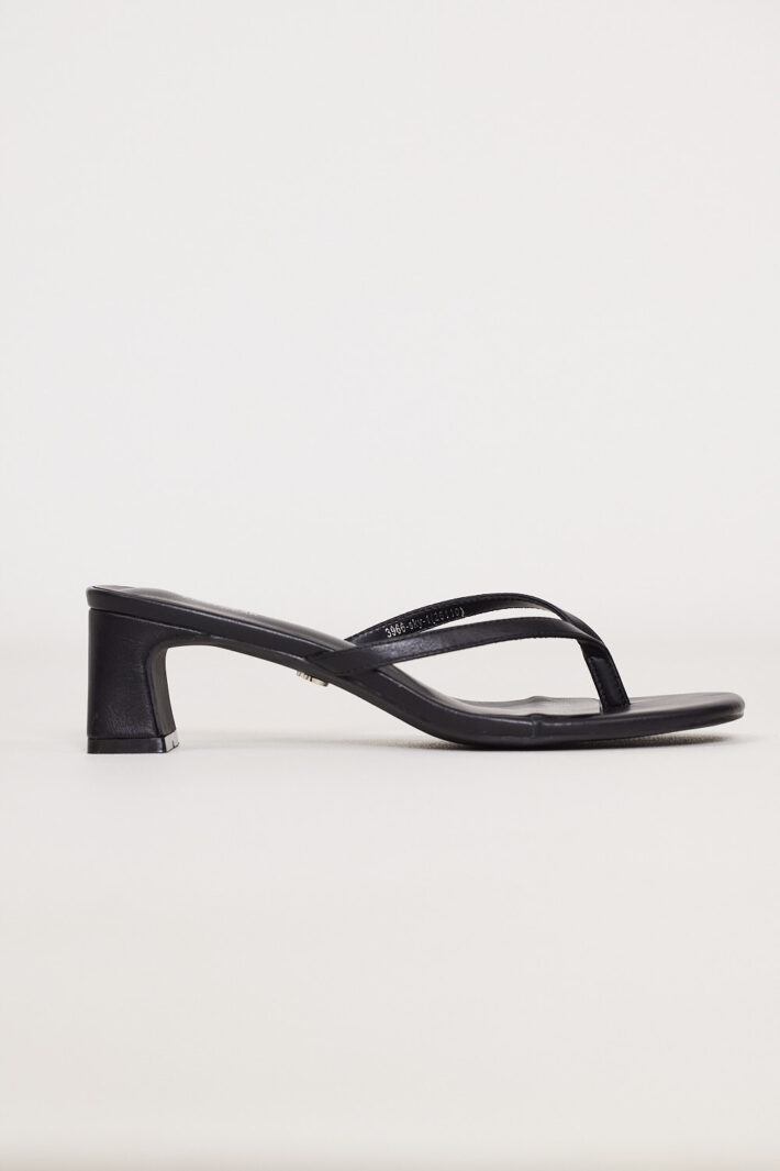 Sky 1 Black Pu (5)