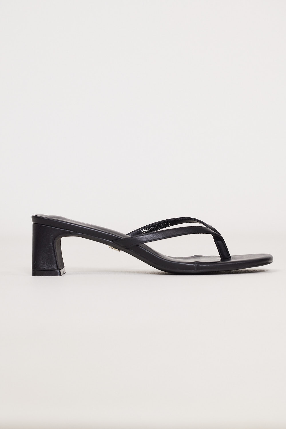 Sky 1 Black Pu (5)