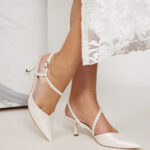 Taylor 17 Cream White (3)