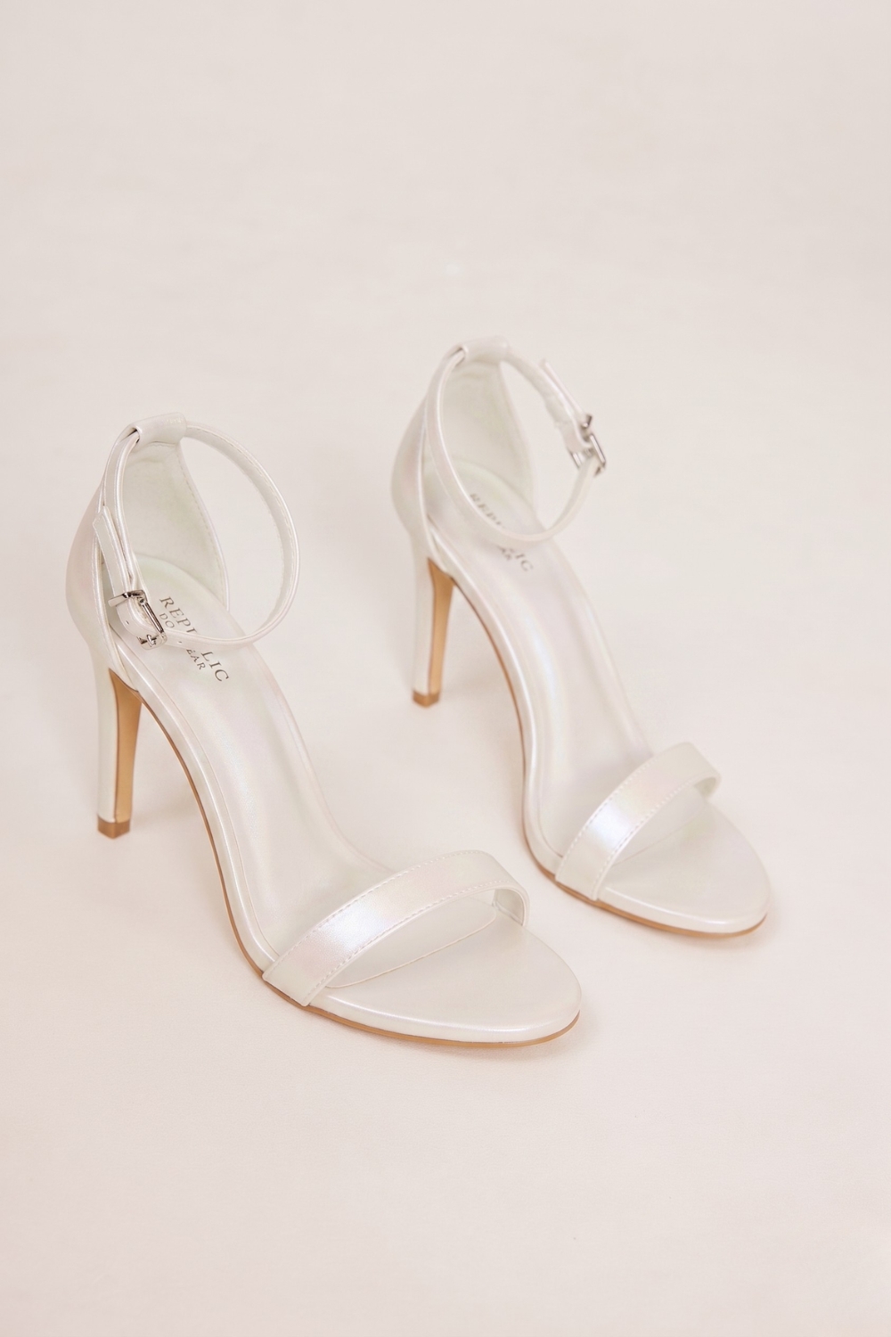 Liraz 1 Cream White (2)