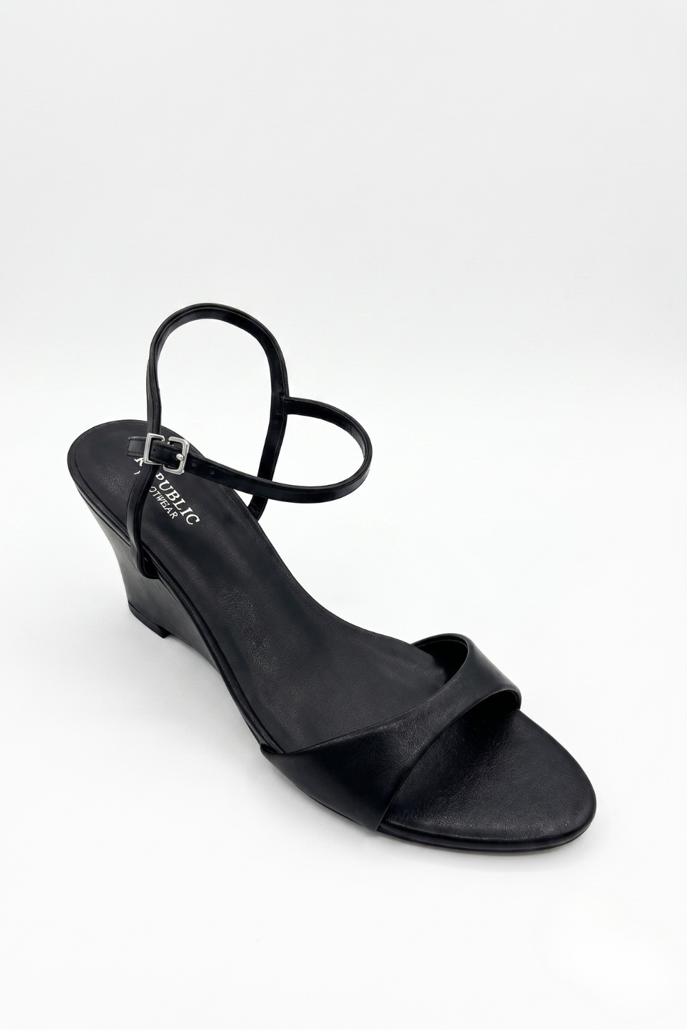 Yuval 2 Black Pu (1)