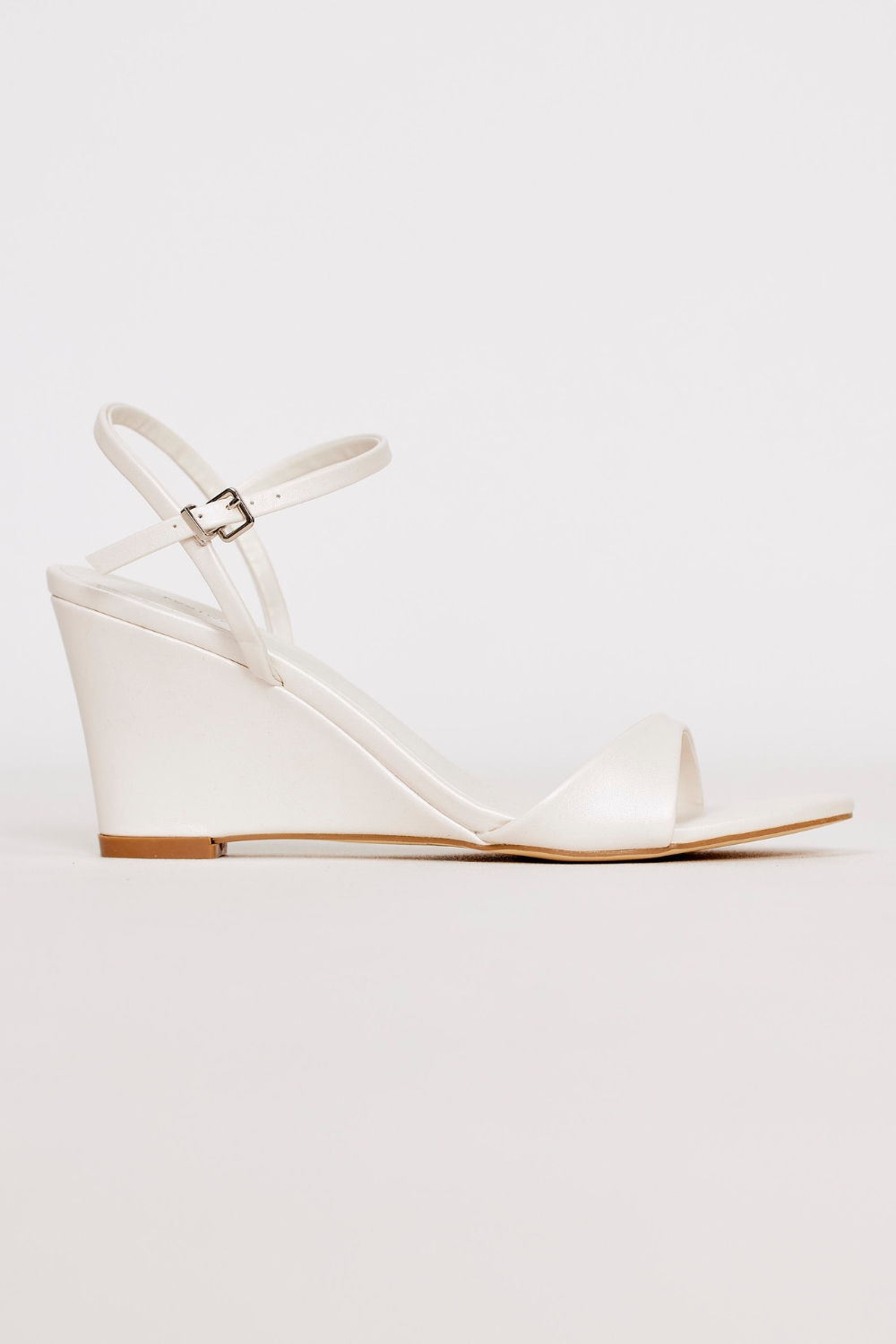Yuval 2 Cream White (2)