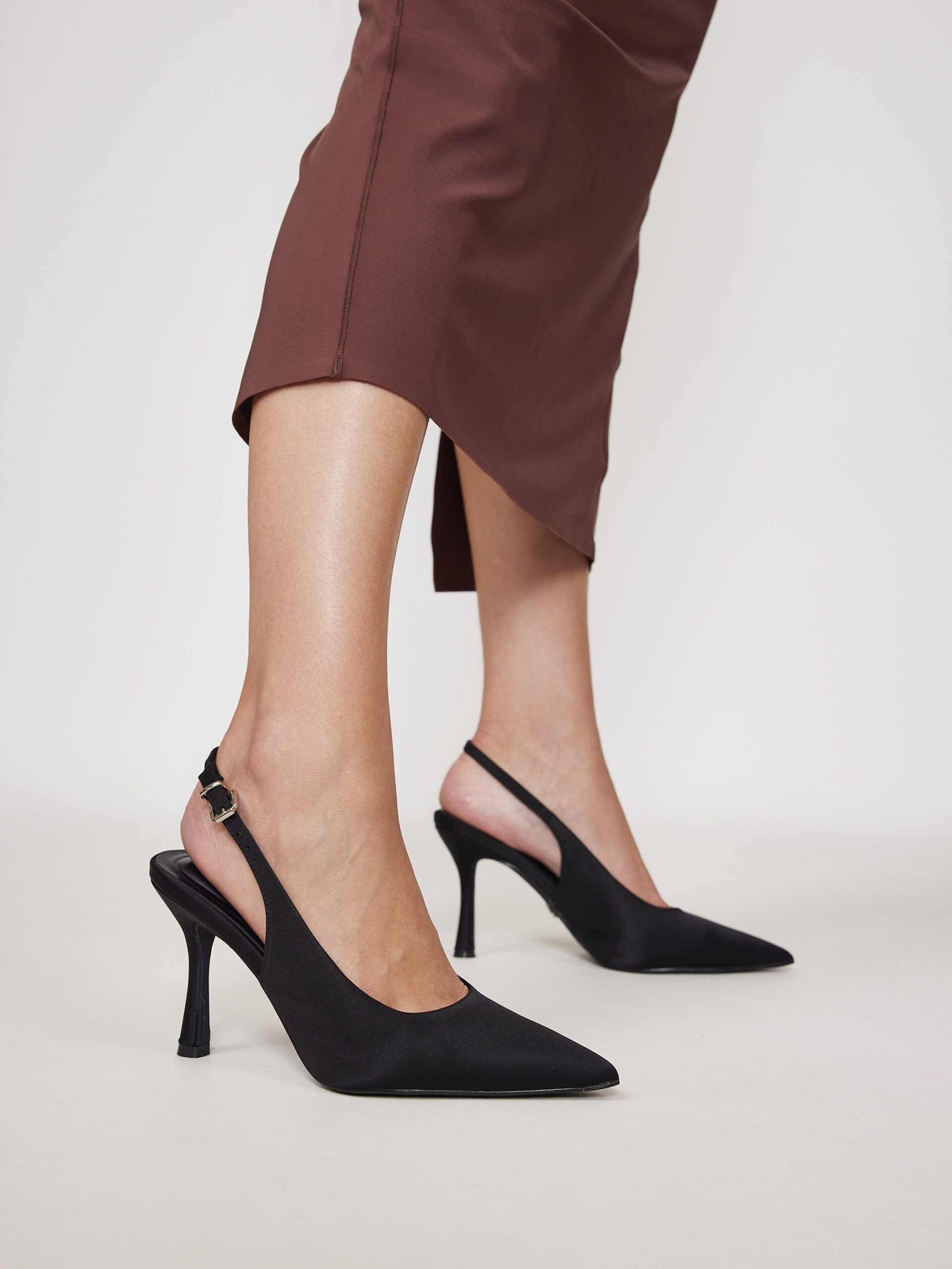 Doria 1 Black Silk (3)